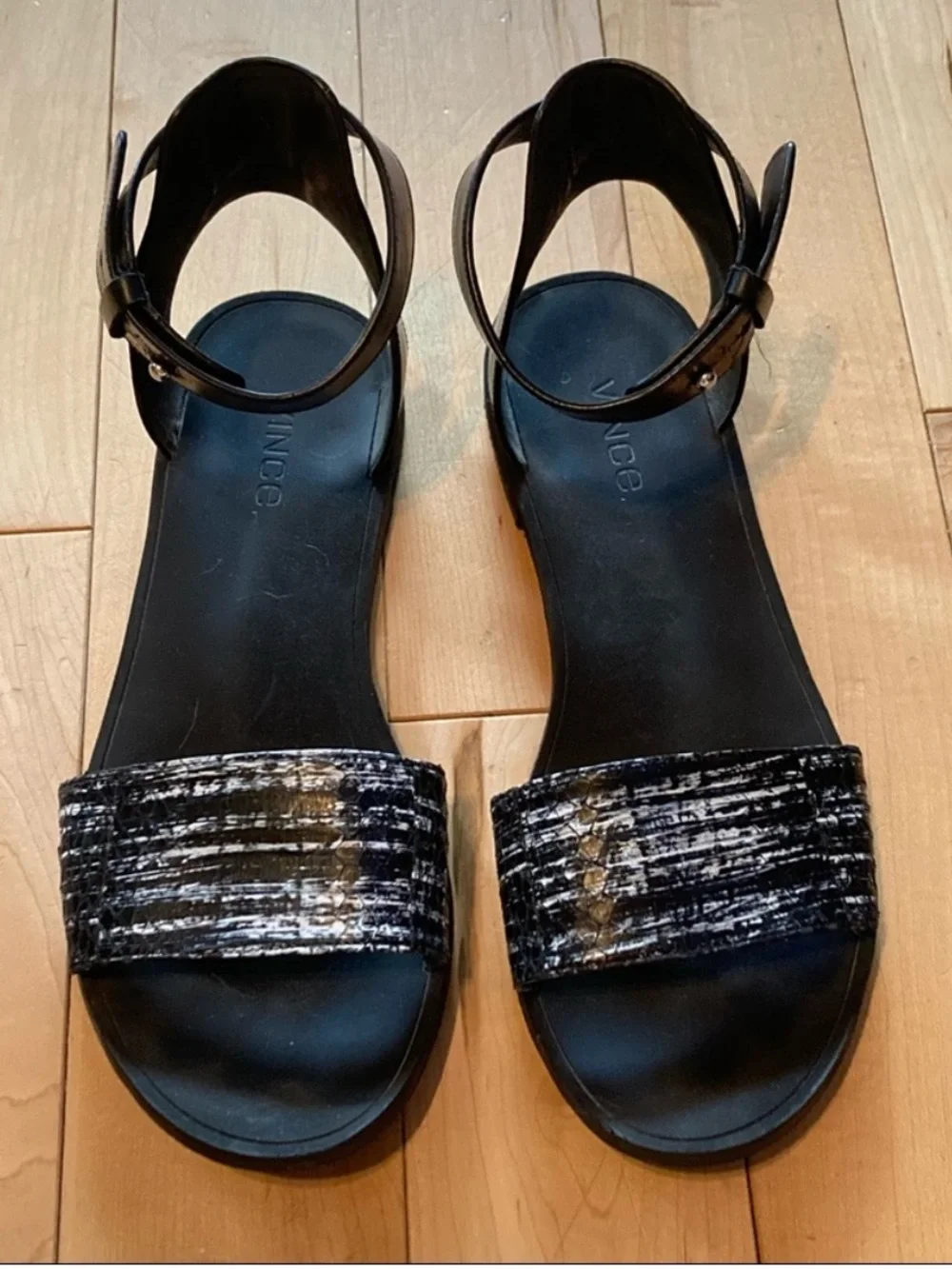 Vince sawyer striped